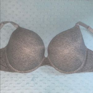 Pink Victoria’s Secret push up bra